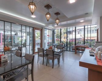 Cozytel Chiangmai - צ'אנג מאי - מסעדה