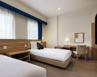 Four Points Flex by Sheraton Shin Osaka - Osaka - Chambre
