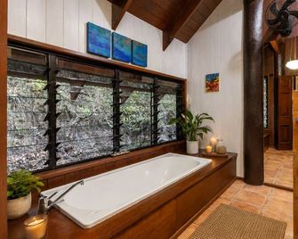 Gunnadoo Daintree Coral Sea Retreat - Miallo