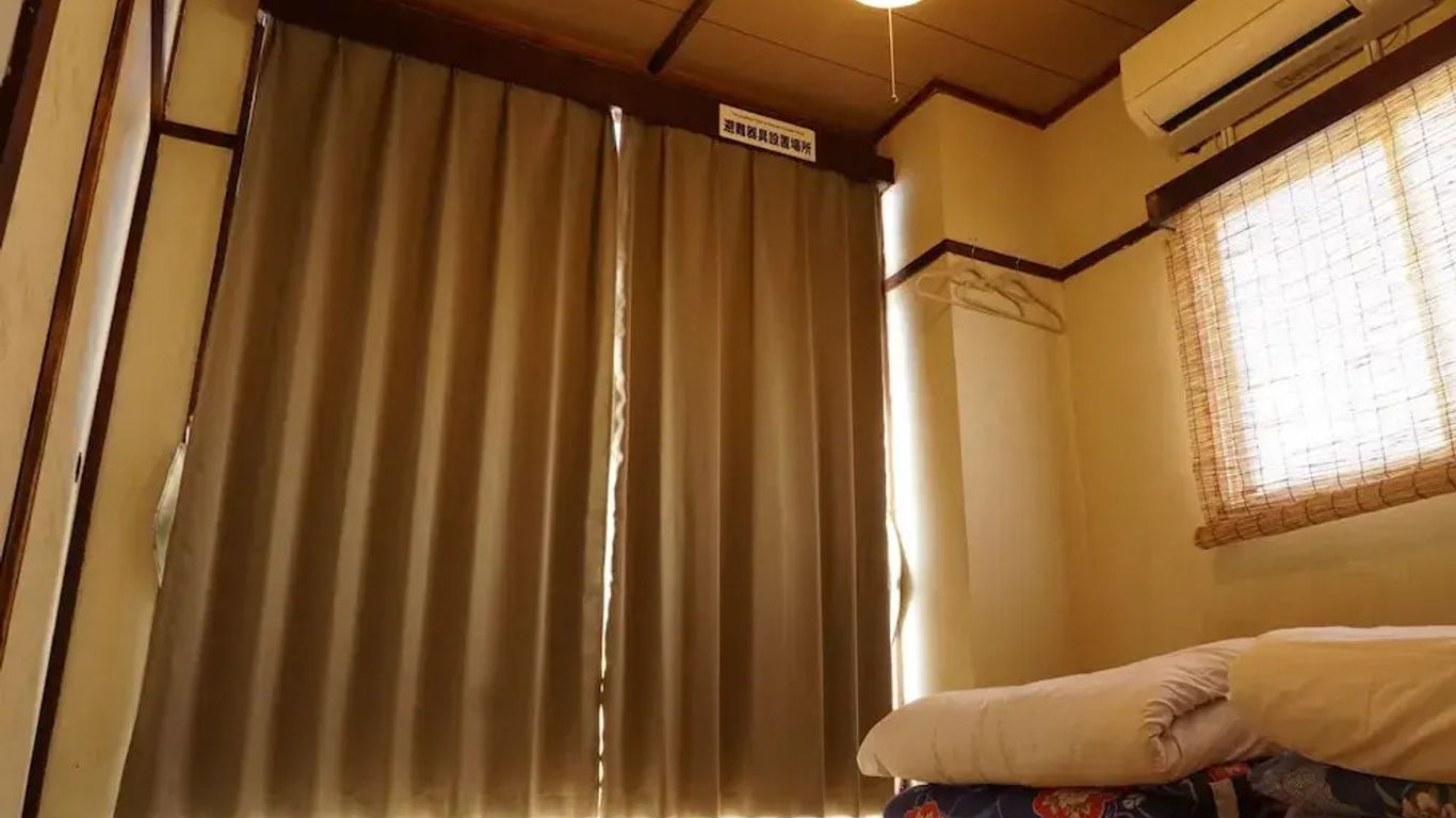 ホステル　トマル