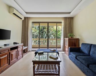De Mandarin Beach Resort Suites & Villas - Candolim
