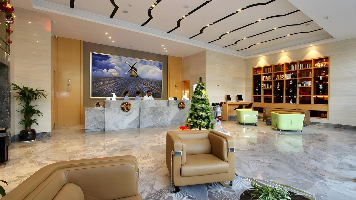 لافاندو هوتل