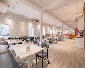 Norn Yaowarat Hotel - בנגקוק - מסעדה