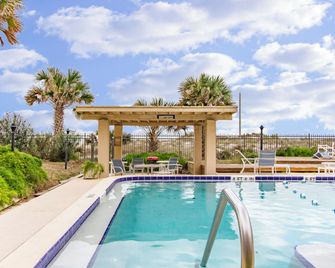 Beachcomber - Jacksonville Beach - Pool
