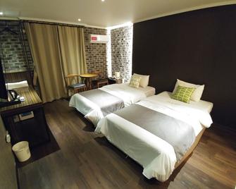 Hotel Tong Yeondong Jeju - Ciudad de Jeju - Habitación