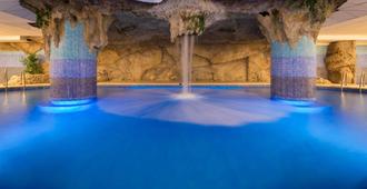 Htop Royal Star & Spa - Resort Lloret de Mar - Bể bơi