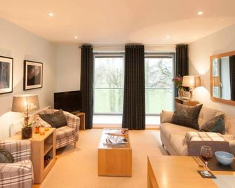 Glenwood Apartment - Fort Augustus - Living room