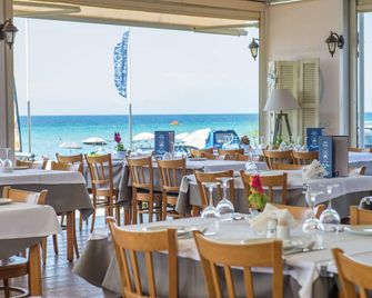 Georgalas Sun Beach Resort - Nea Kallikratia - Ristorante