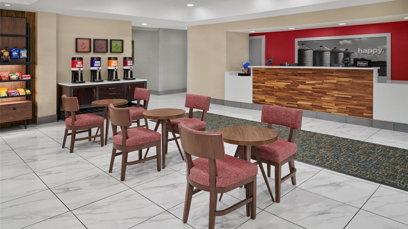 Hampton Inn Kansas City The Legends
