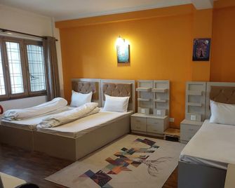 Nepal Christian Guest House - Lalitpur - Bedroom