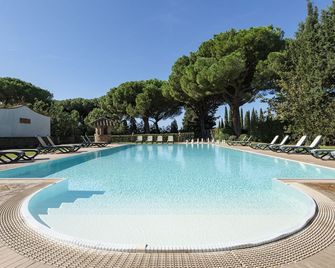 Agriturismo La Rombaia - Castiglione della Pescaia - Svømmebasseng