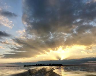 The perfect Nature Get Away! - Chaumont - Beach