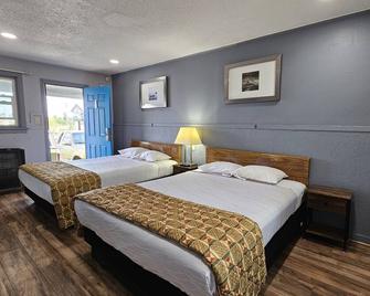 Travelers Inn - Flagstaff - Bedroom