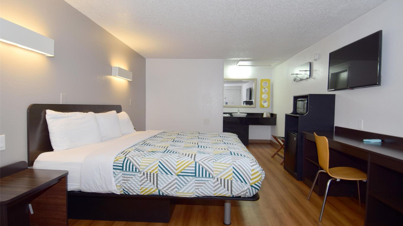 موتل 6 هامبورج، نيويورك