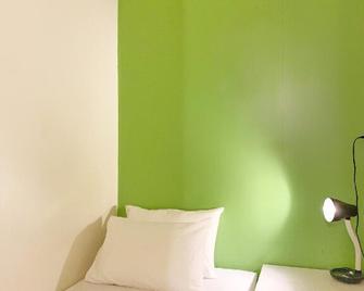 In and Go Hostel - Cebu City - Bedroom