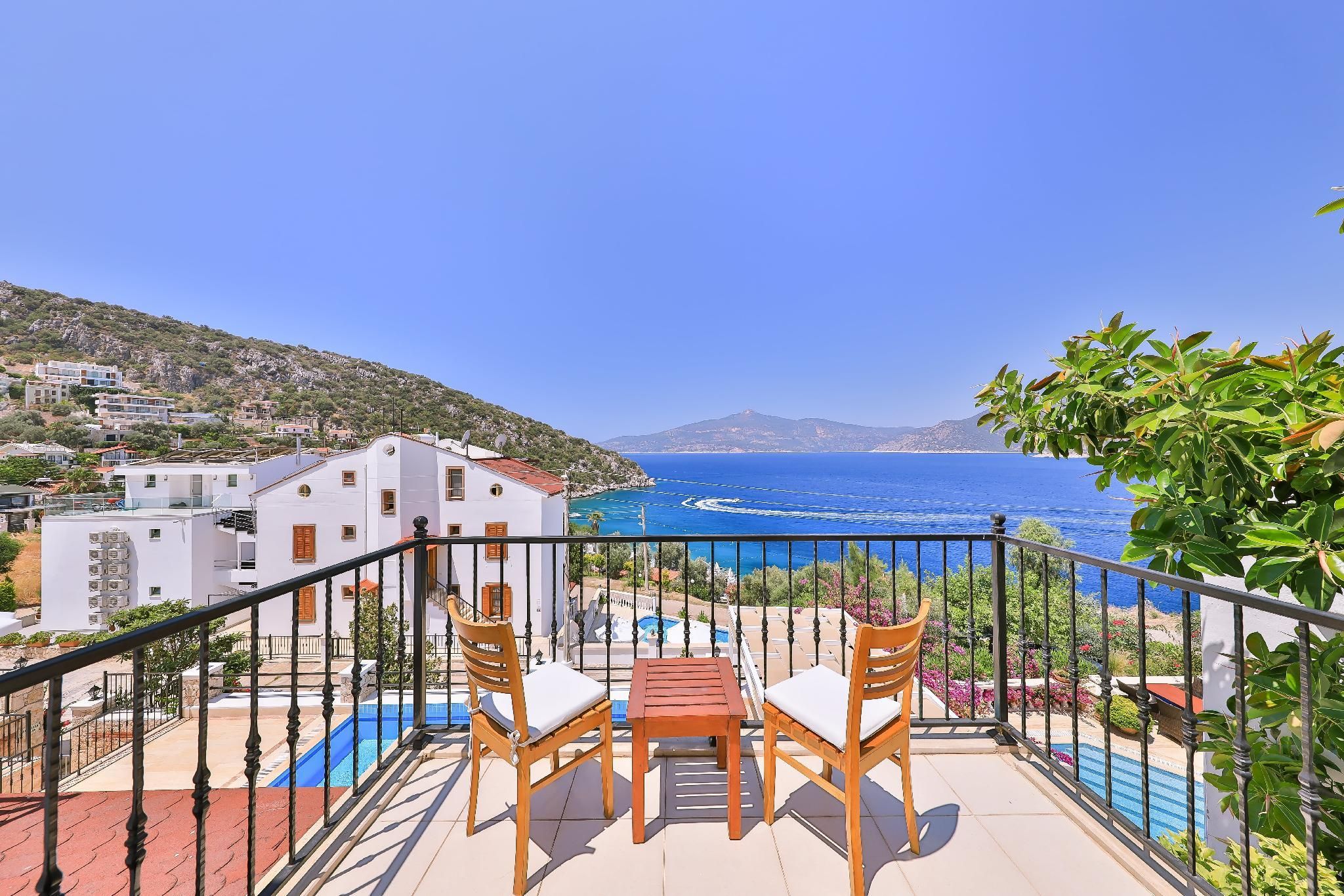 Kuluhana Hotel & Villas Kalkan - Kalkan - Balkon