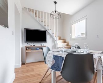 Maison 4 pers vue mer, jardin, 300 m de la plage - Arzon - Dining room