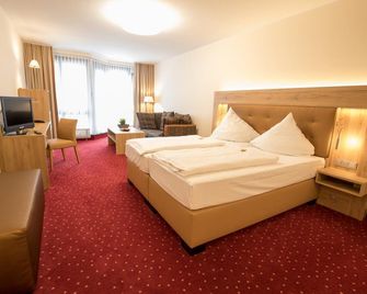 Hotel Moselblick - Winningen - Bedroom