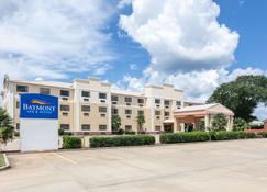 Baymont by Wyndham McComb - McComb - Edificio