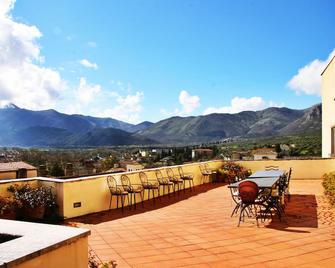 Dimora del Prete di Belmonte - Venafro - Balcón
