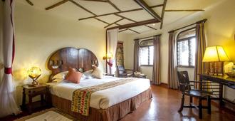 Serengeti Serena Safari Lodge - Seronera - Habitación