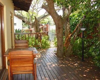 Umbrella Tree House - 德班 - 天井
