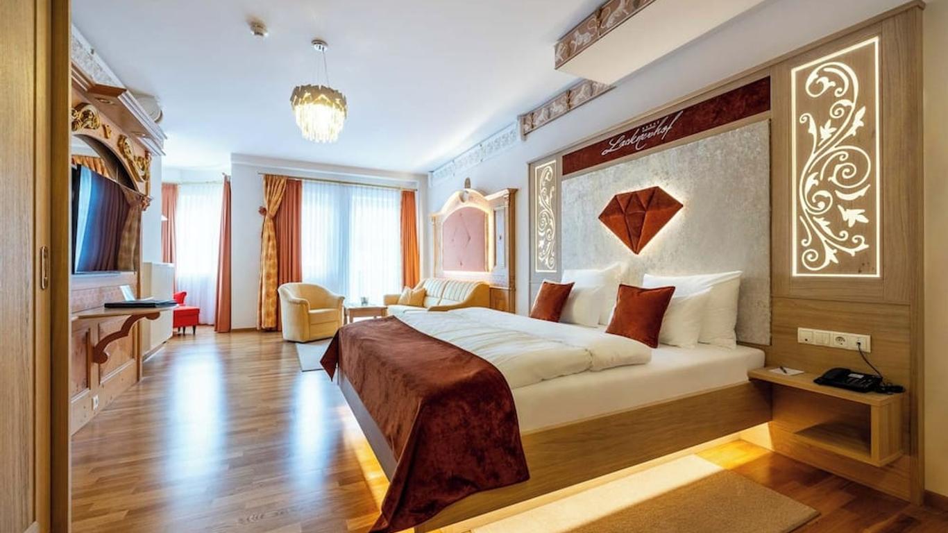 Schlosshotel Lacknerhof