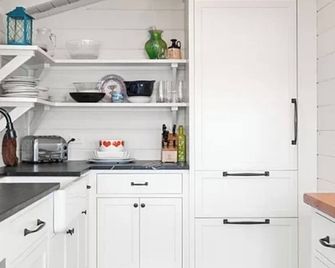 Beachfront family dream escape - Ipswich - Kitchen
