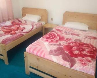 Highland Park Hotel Kalash Valley - Chitral - Bedroom