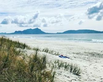 Marotere - Waterfront beach house - Ruakaka - Beach