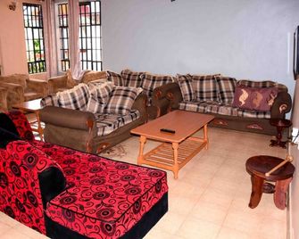 The Gladstone House - Nyeri - Salon