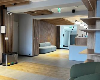 B&b Hotel Bytom - Bytom - Huiskamer