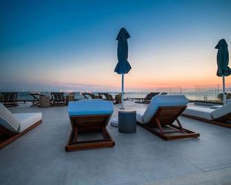 Akasha Beach Hotel & Spa - Hersonissos - Parveke