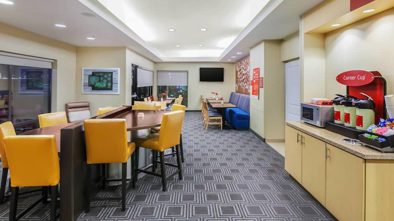 TownePlace Suites by Marriott Tulsa North/Owasso