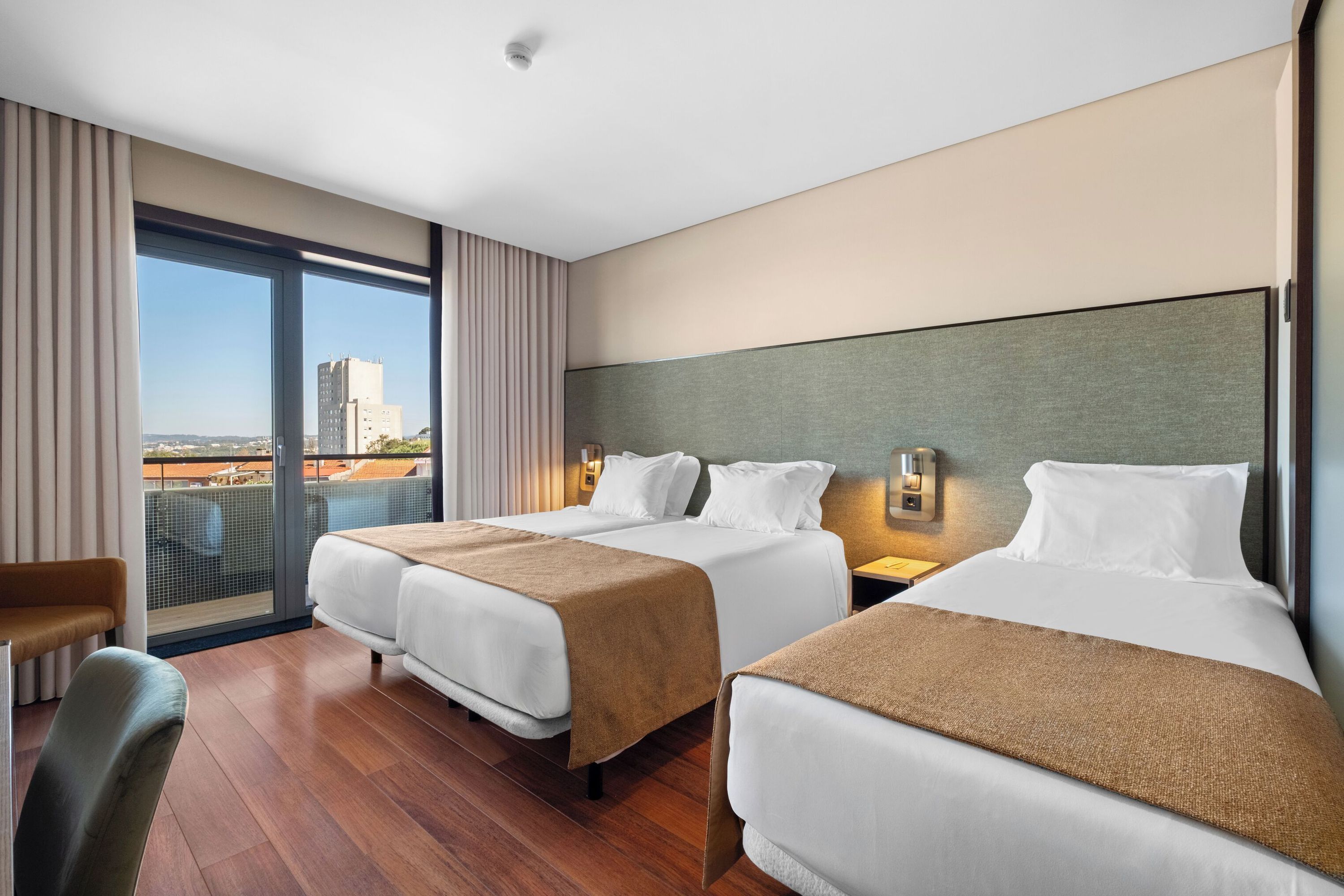 Axis Porto Business & Spa Hotel - פורטו