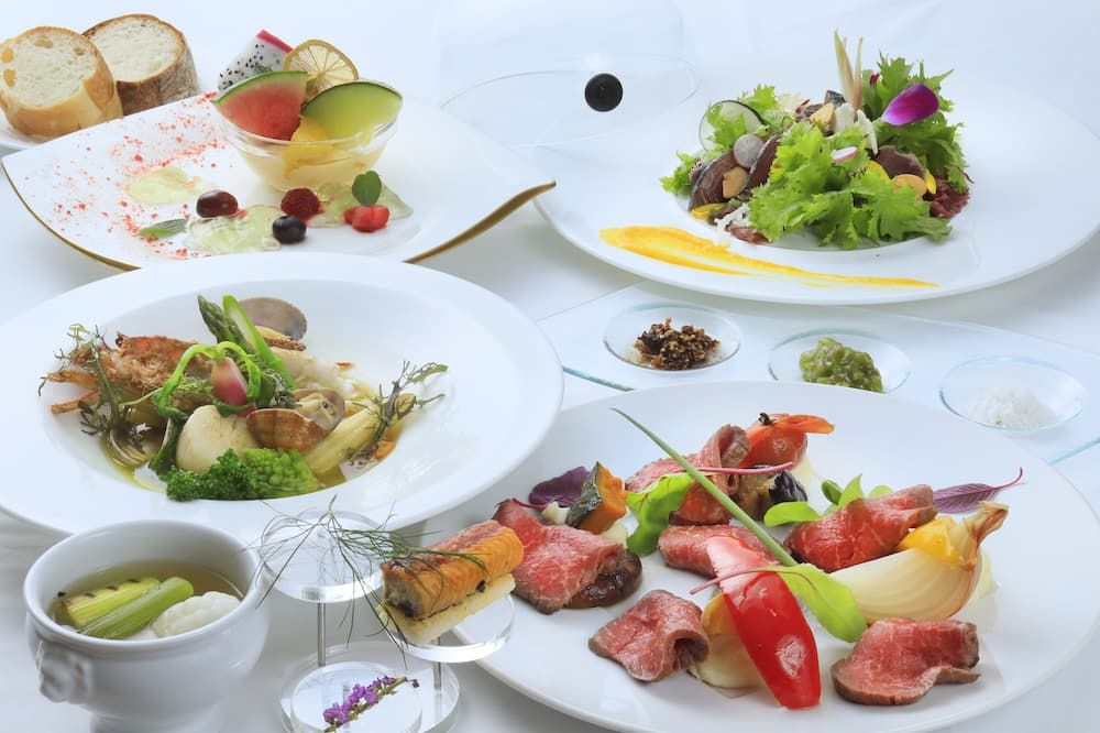 Yutorelo Karuizawa Hotel - קארויזאווה