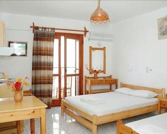 Mavroforos Hotel - Agios Nikolaos - Bedroom