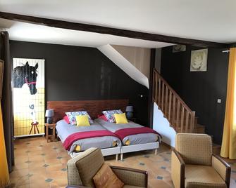 Honeysuckles 6 people 3 ch 150m2 - Jonquières - Habitación