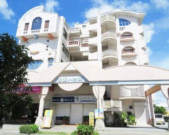 All Friends Guest House - Nago - Edificio