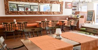 Hostal Florencio - Thị trấn San Antonio Bay - Nhà hàng