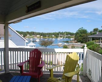 Sun, Sand, Ocean In Hubbards Nova Scotia - Hubbards - Balcony