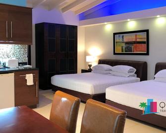 Quints Travelers Inn - Willemstad - Bedroom