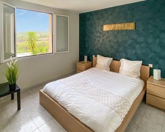 3 bedroom cozy home in Quarante - Quarante - Habitación