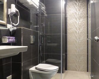 Kla B&b - Kaohsiung City - Bathroom