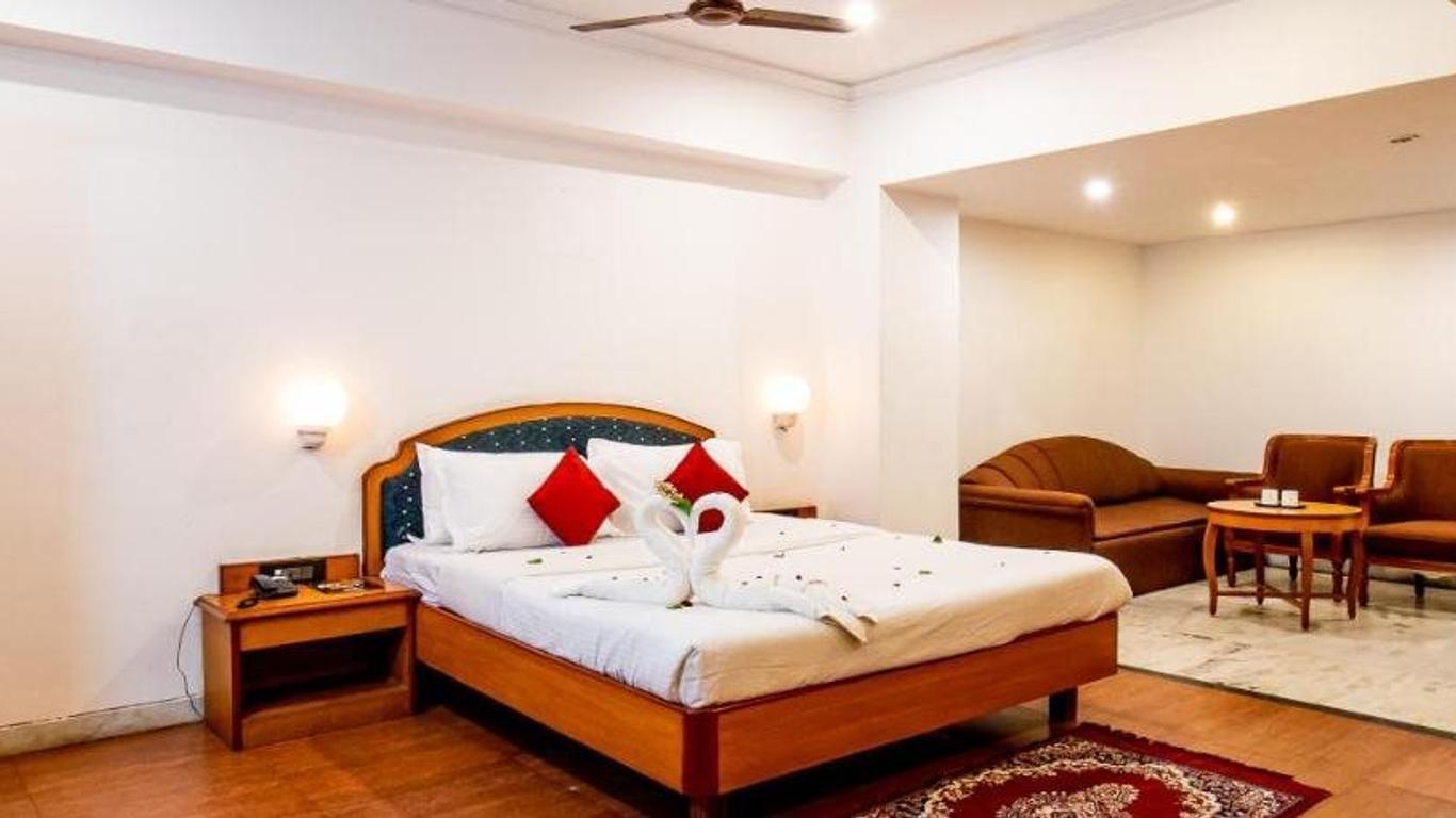 Hotel Golden Palace
