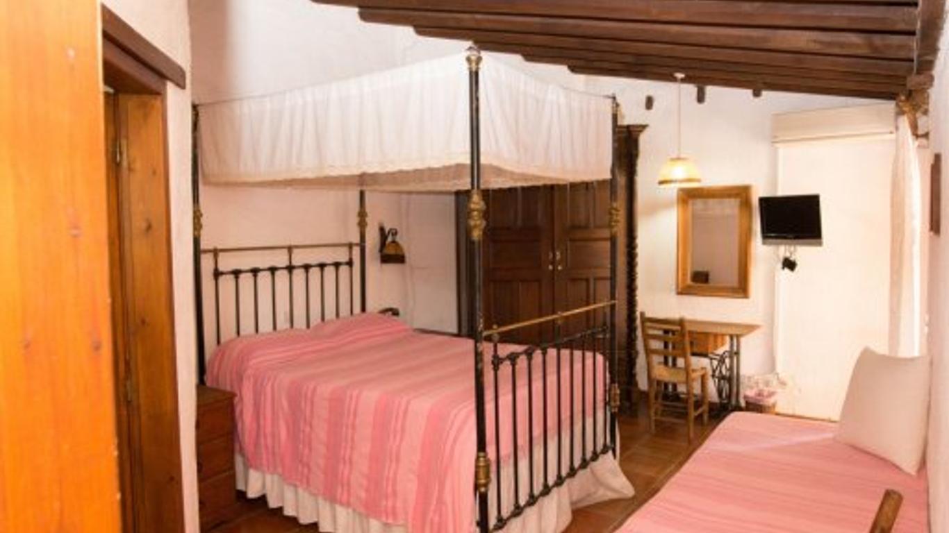 Linos Inn