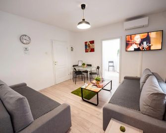 Residenza di Carbasinni - Bucarest - Sala de estar