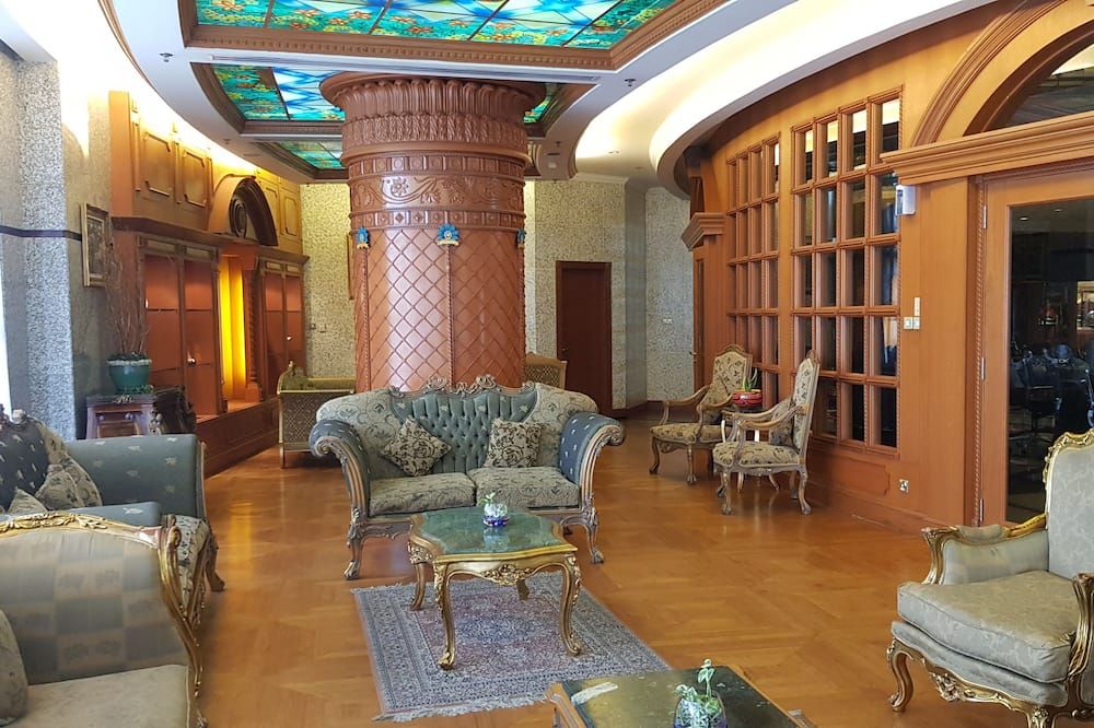 The Rizqun International Hotel - באנדאר סרי בגוואן - לובי