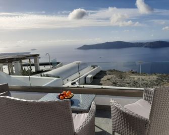 Vitsentzos Suites - Imerovigli - Balcon