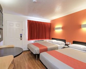 Motel 6 Old town Scottsdale/Fashion Square - Scottsdale - Bedroom